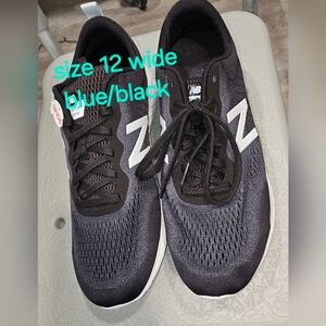 New Balance 12 Wide Women's Tennis Shoes
